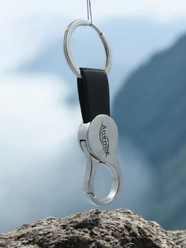 Metal Keychain with Leather Strap – Stylish Premium Key Holder